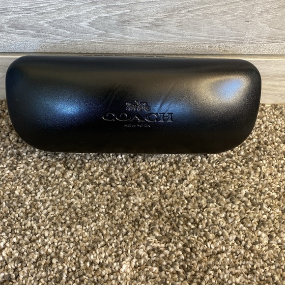 Coach Eyeglass Sunglass Hard Clamshell Case Black Velvet Interior Standard Size - Picture 2 of 6